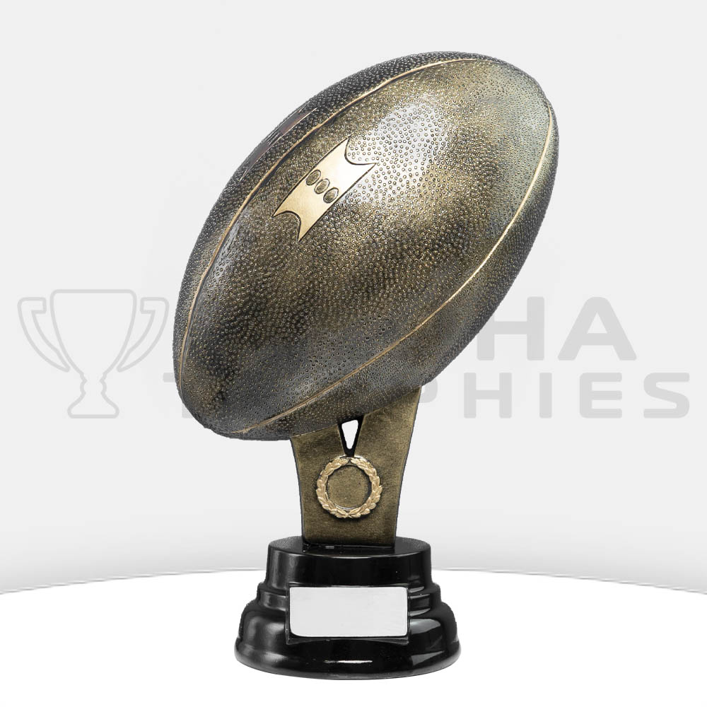 3-rugby-mega-ball-pedestal-front