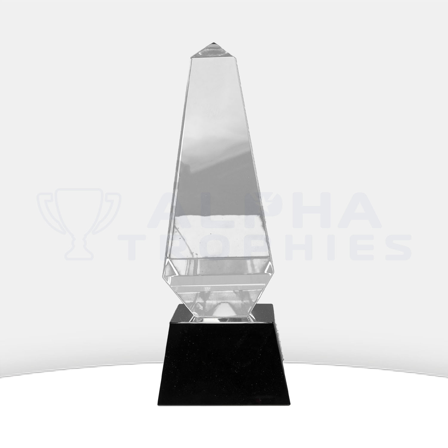 black-and-clear-crystal-obelisk-front-5204