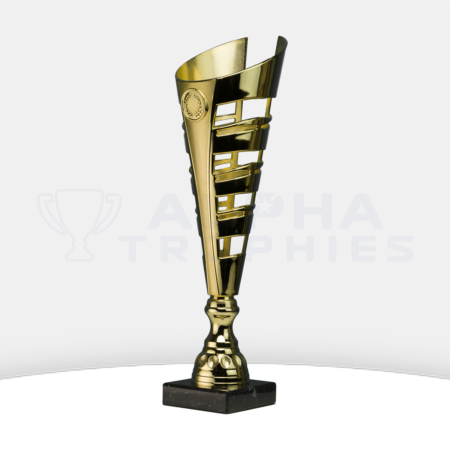 gauntlet-trophy-gold-side