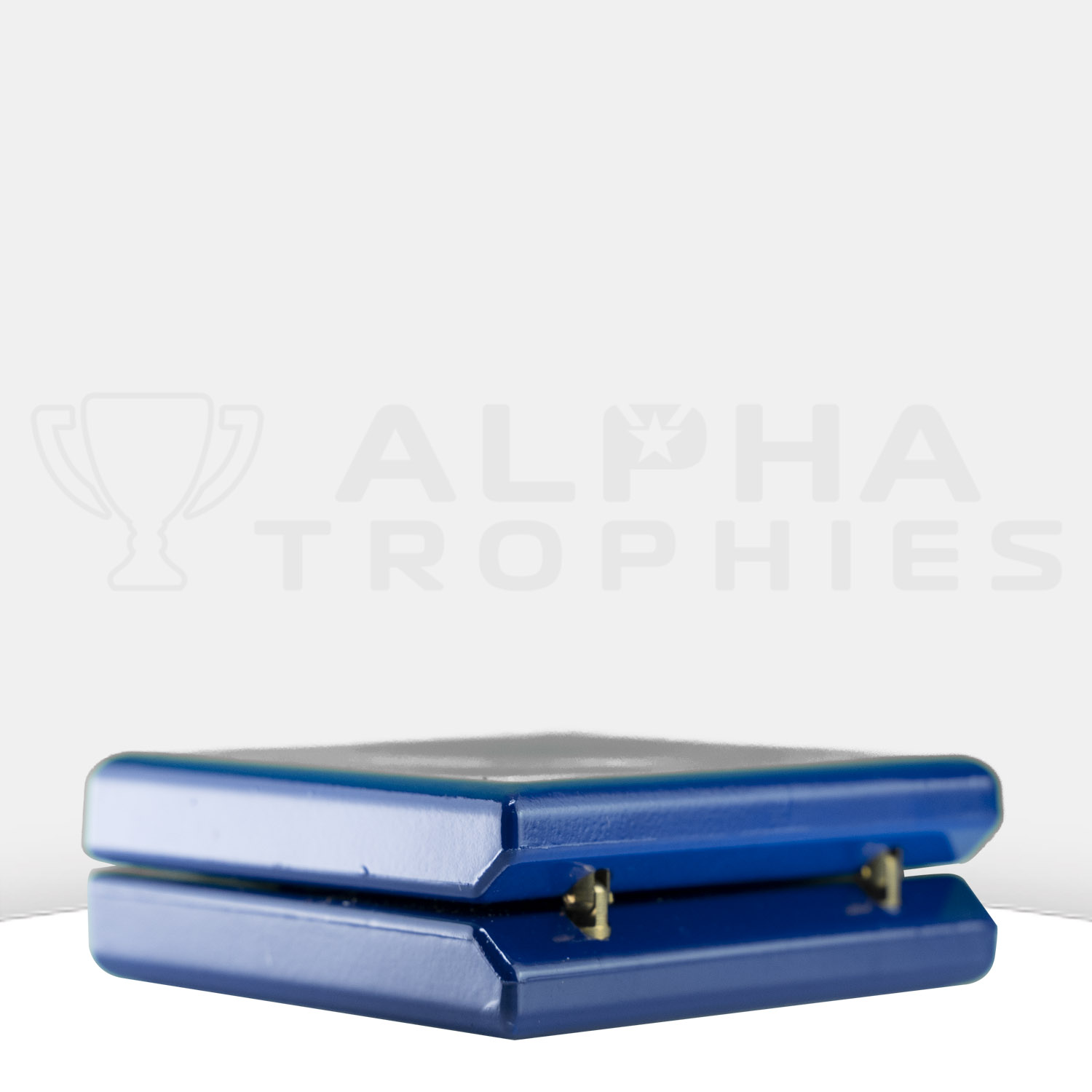 medal-case-royal-blue-back