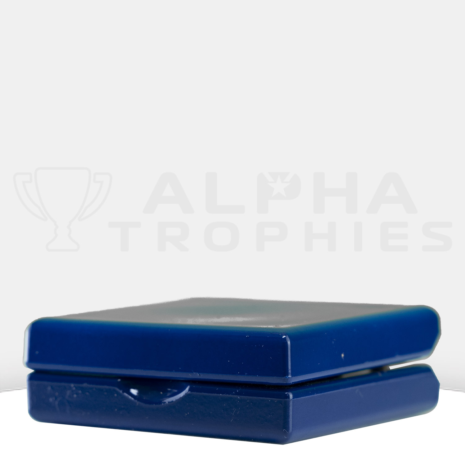 medal-case-royal-blue-side-1