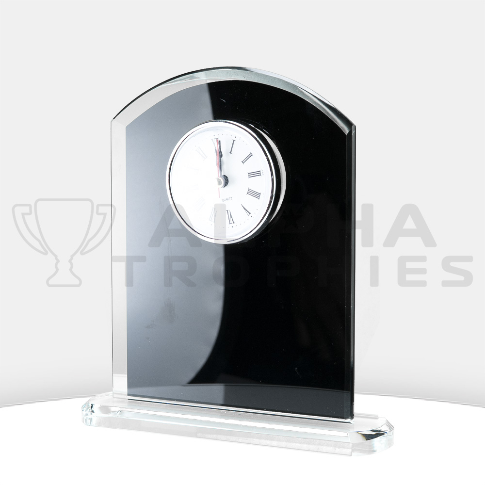 pan-glass-clock-side