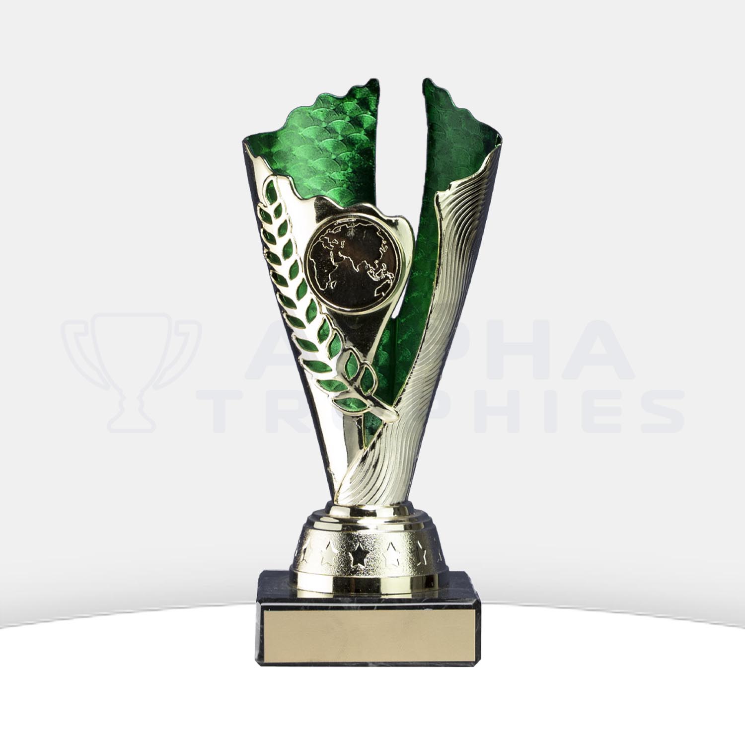 spirit-cup-gold-green-175mm-front-7659